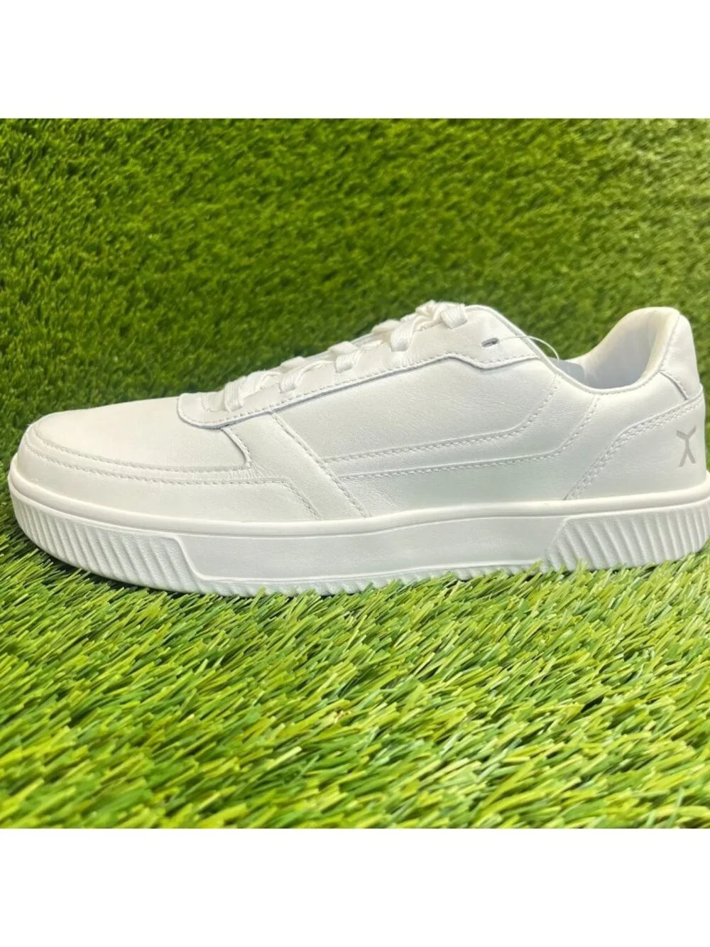Flux Footwear Adapt Leather Trainer White Mens Size 9 Athletic Shoes Sneakers